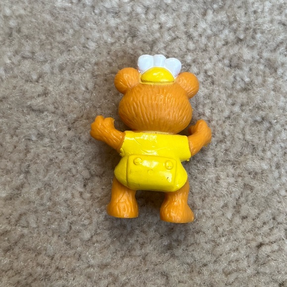Vintage 1986 Muppet Babies Fozzie Bear Happy Meal Action Figure - Picture 3 of 8